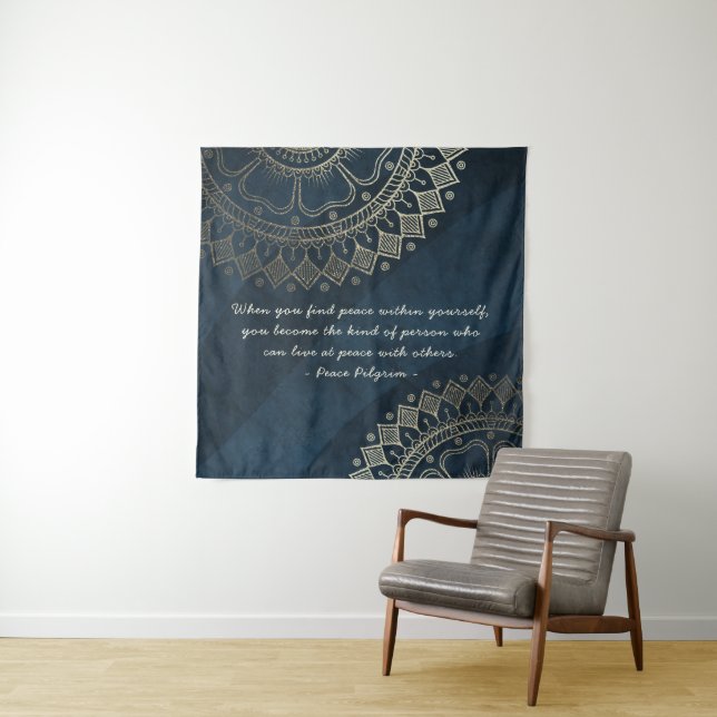 Tenture Méditation Yoga Instructeur Blue Gold Mandala Cita (En situation)
