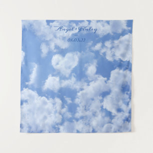 Tenture Mignonne Nuage En Forme De Coeur Dans Le Ciel Bleu