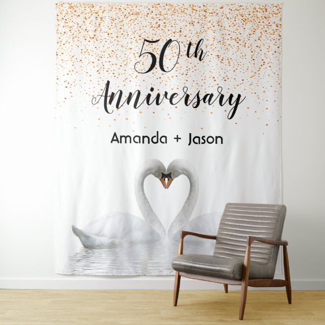 Tenture Or 50e anniversaire cygnes blancs en amour (En situation)