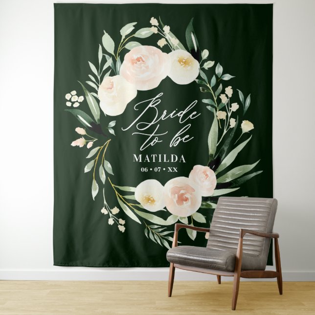 Tenture Pêche + aquarelle verte mariée florale à (En situation)