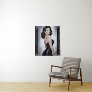 Tenture Portrait classique en satin noir de Genevieve Thor