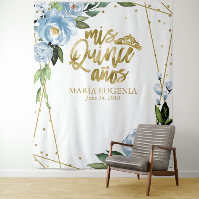 Tenture Quinceanera Gold Foil Dusty Blue Floral fond (En situation)