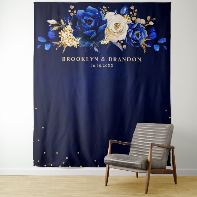 Tenture Royal Blue Gold Metallal Floral Mariage Tapestry (En situation)