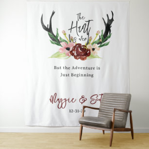 Tenture Rustique Bourgogne Floral Boho Hunt est sur Mariag