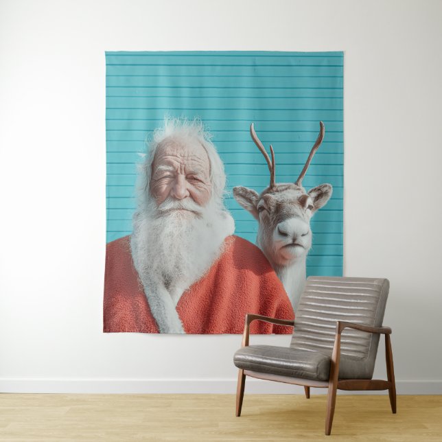 Tenture Santa and Reindeer Holiday Duo (En situation)