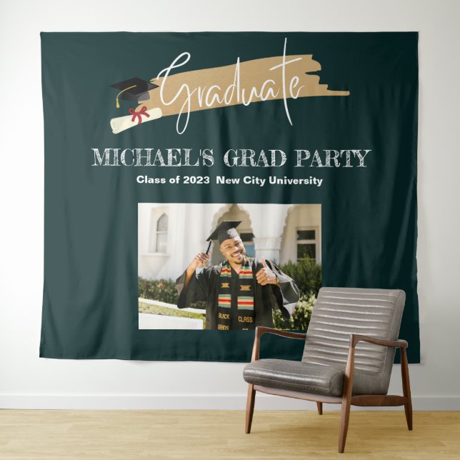 Tenture Simple Green Graduation Photo Booth Backdrop (En situation (horizontale))