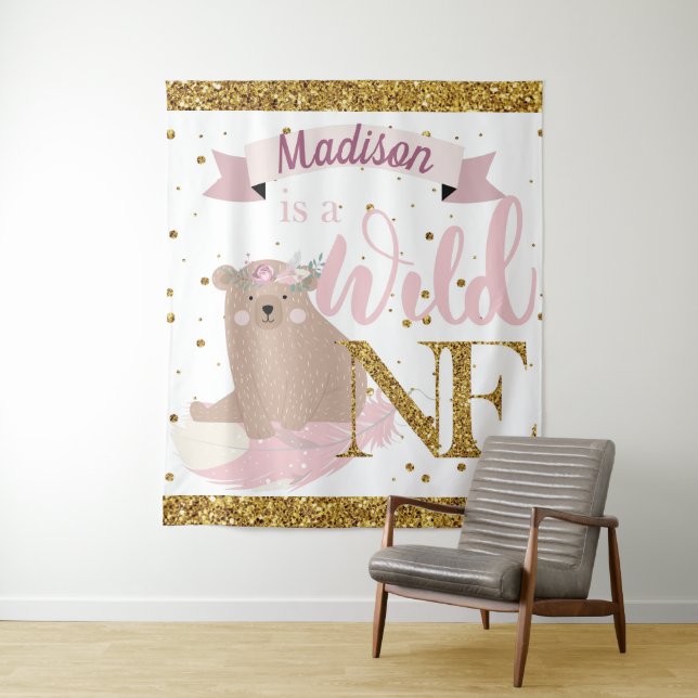 Tenture Wild One Personnalisé Premier Anniversaire Fille (En situation)