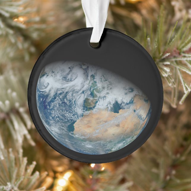 Terre Montrant L'Afrique Du Nord Et L'Europe Du Su (Arbre)
