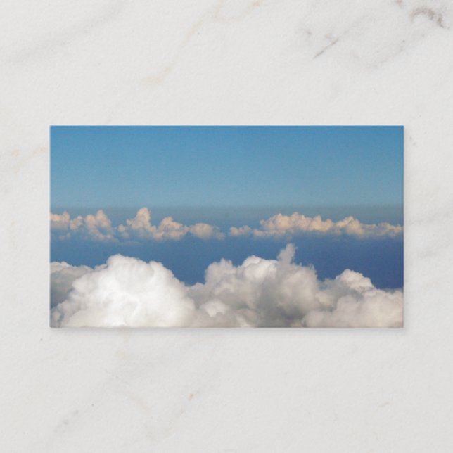 Tête dans les cartes de visite de nuages (Devant)