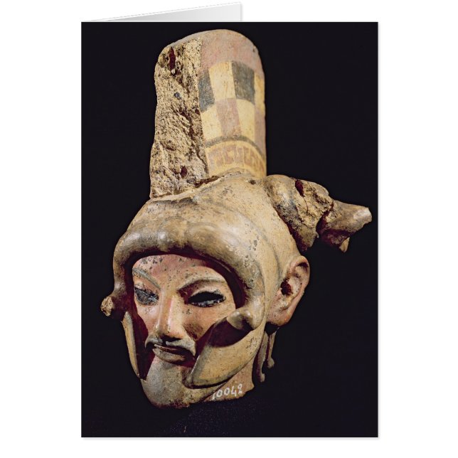 Tête d'un guerrier portant un casque (Devant)