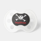 Cuisine et drôle de crâne de pirate et de croix