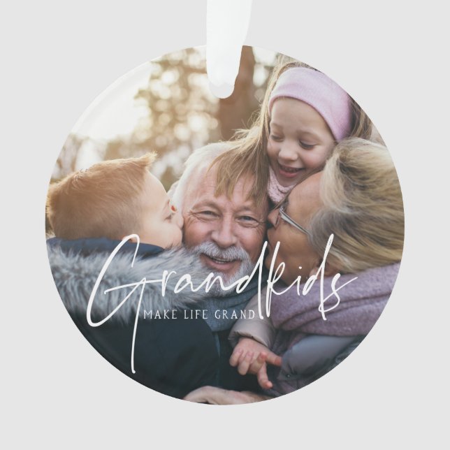 Texte blanc | Les petits-enfants font la vie Grand (devant)
