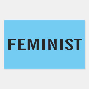 Texte féministe en noir gras sur les autocollants 