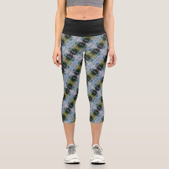 Texture #21 from the work Maritimo Capri Leggings (Front)