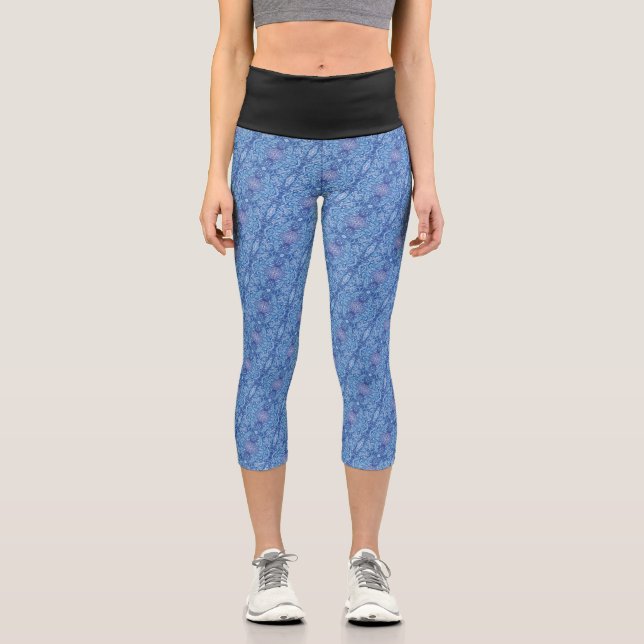 Texture #33 from the work Horizon Capri Leggings (Front)