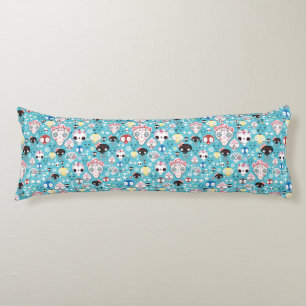 Texture laughing skull body pillow