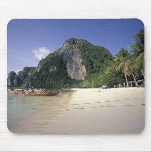 Thailand, Andaman Sea, Ko Phi Phi Island, Beach Mouse Pad