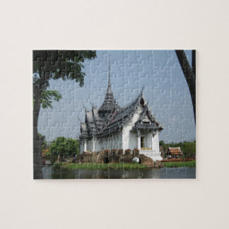 Thailand temple puzzle