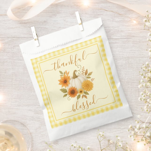Thankful & Blessed Pumpkin | Fall Thanksgiving  Favour Bag (Clipped)