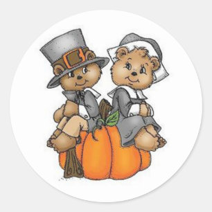 Thanksgiving Stickers/Pilgrim Bears Classic Round Sticker