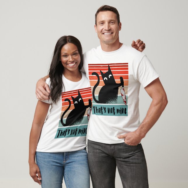 That’s not mine, Innocent Cat with knife Postcard  T-Shirt (Unisex)