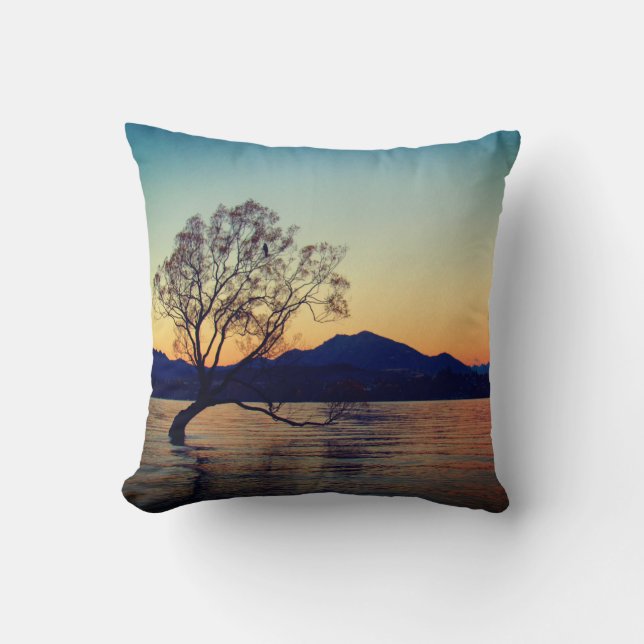 that wankaka tree nz throw pillow (Front)
