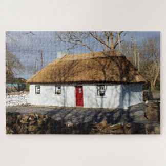 Thatch Cottage Jigsaw Puzzle