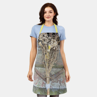 The 13th Skult. Apron