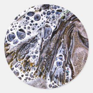 THE BEACH, SEAWEED, WATER AND SAND CLASSIC ROUND STICKER