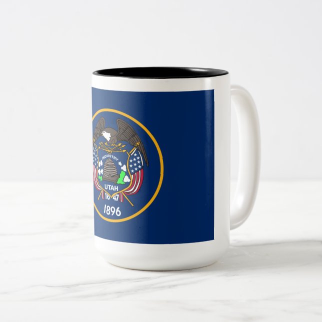 The Beehive State Industry Flag of Utah Travel Mug (Devant droit)
