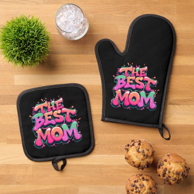 The best mom style graffiti oven mitt & pot holder set (Top Down)