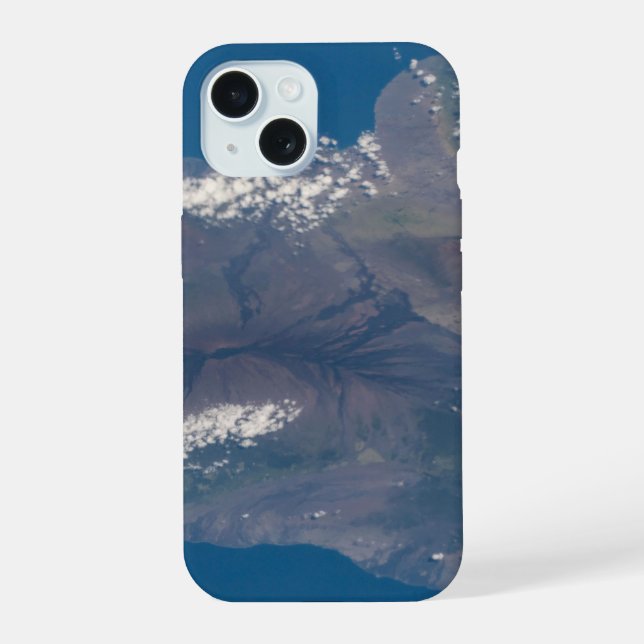 The Big Island Of Hawaii And Its Mountains iPhone 15 Case (Back)