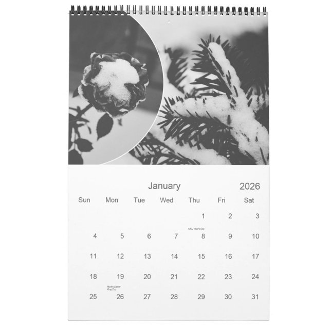 the Black and White Calendar*2104 Calendar (Jan 2026)