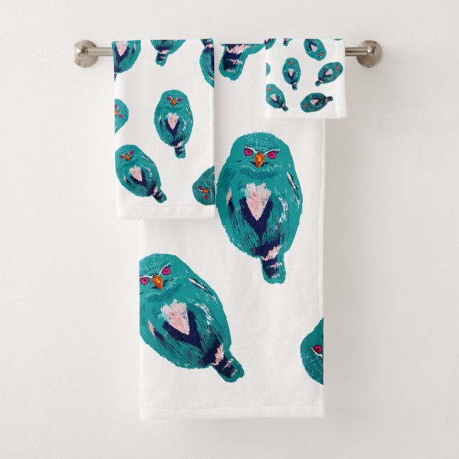 The blue owl bath towel set (Insitu)