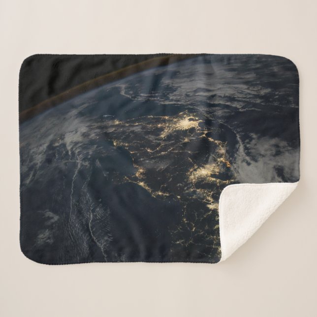 The City Lights Of Japan At Night. Sherpa Blanket (Front (Horizontal))
