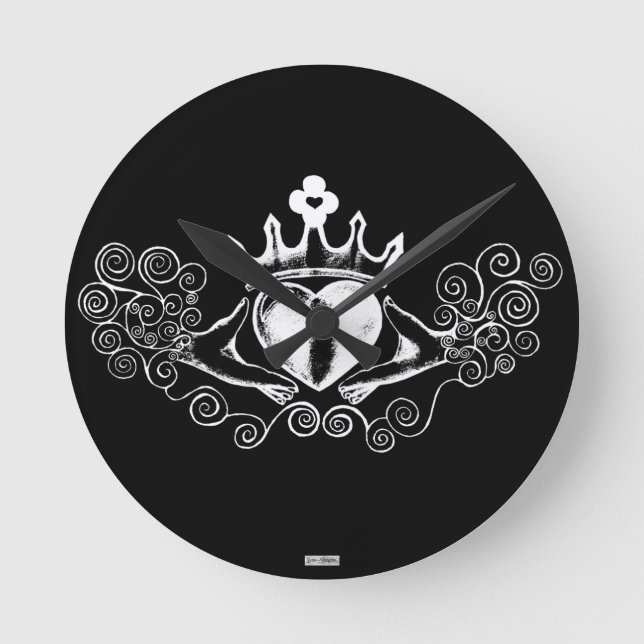 The Claddagh (White) Round Clock (Front)