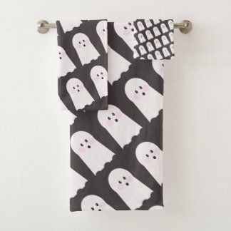 The cutest ghost pattern  bath towel set