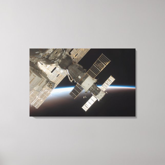 The docked Soyuz 13 Canvas Print (Front)