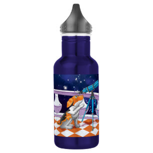 The dog looks through the telescope 532 ml water bottle