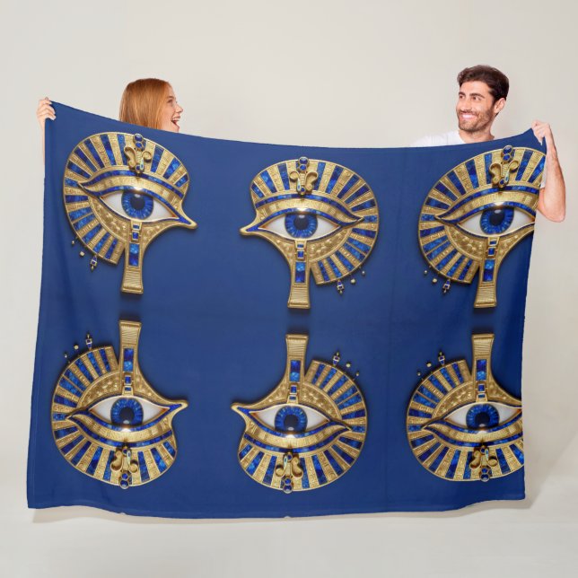 The Egyptian Eye´8 Fleece Blanket (In Situ)
