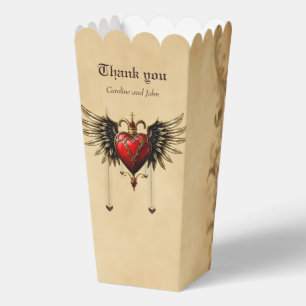 The elegance and mysticism of the Gothic heart. Favor Box