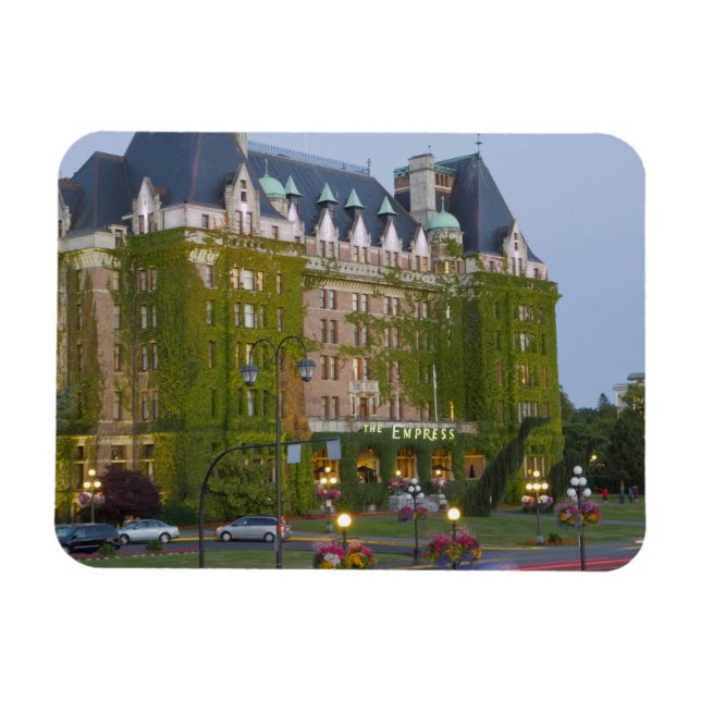 The Empress Hotel at the inner harbour in Magnet (Horizontal)