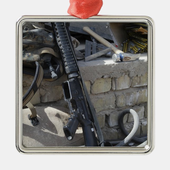 The equipment of a Marine Metal Ornament (Front)