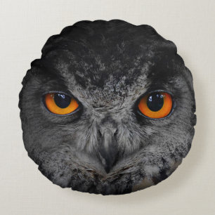 The Evil Eyes. ( Eagle Owl, Bubo Bubo) Round Pillow