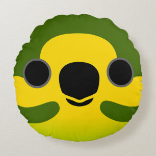 The face of a Yellow-eared parrot Round Pillow