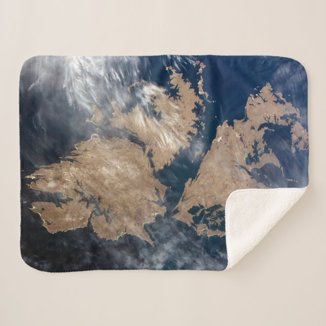 The Falkland Islands (Islas Malvinas). Sherpa Blanket (Front (Horizontal))