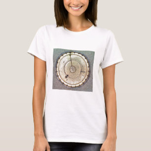The first spring driven clock with fusee, view of T-Shirt