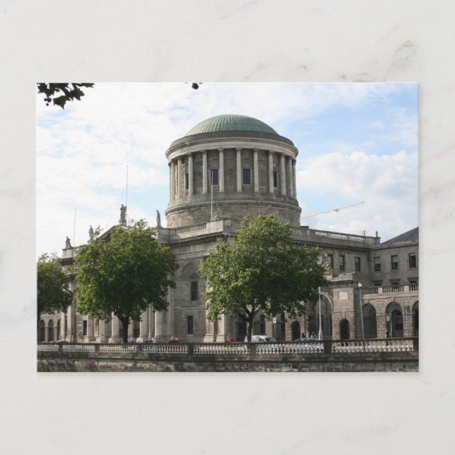 The Four Courts, Dublin, Ireland Postcard (Front)