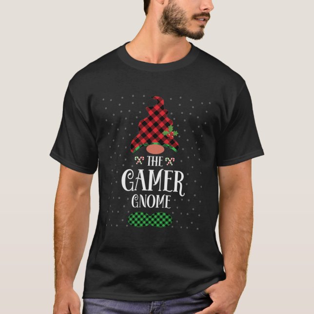The Gamer gnome Christmas red green plaid pattern T-Shirt (Front)