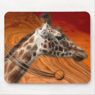 THE GIRAFFE MOUSE PAD